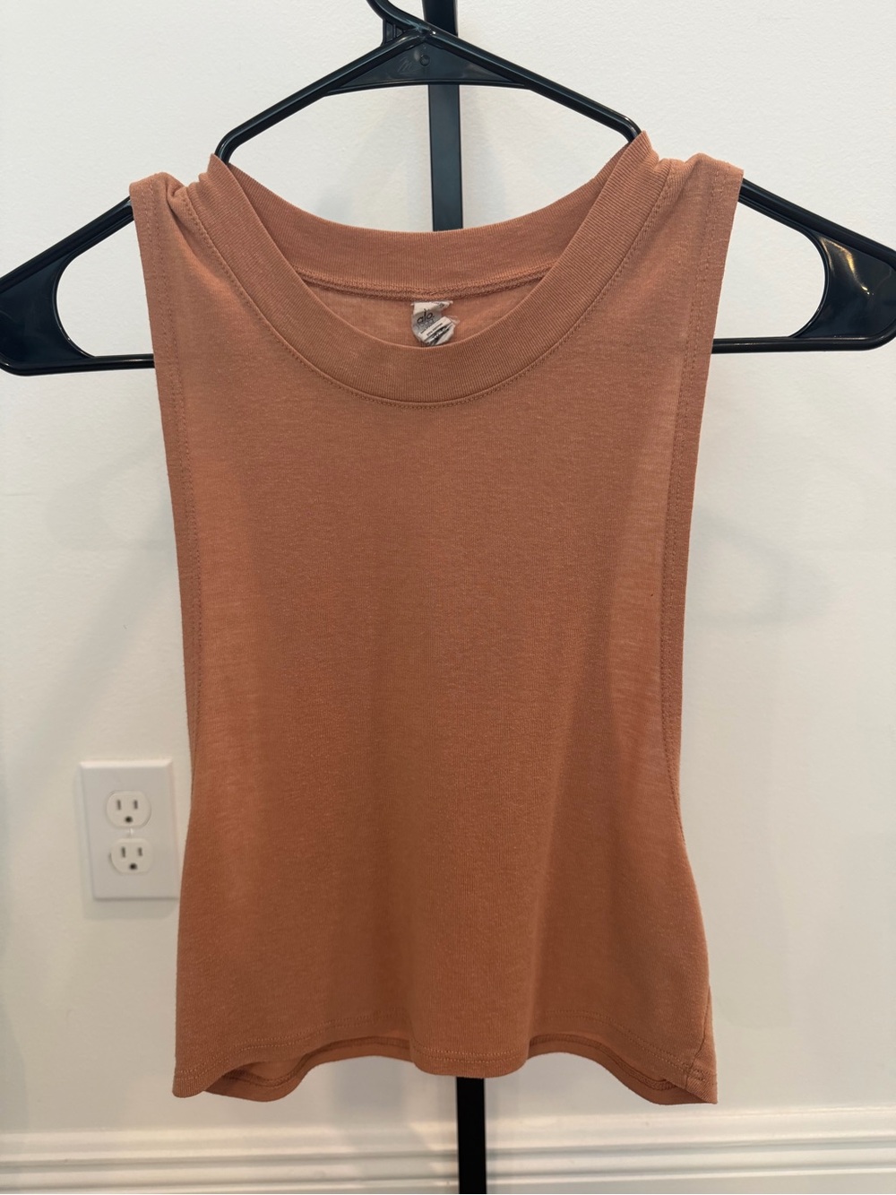 ALO Cropped Muscle Tank-xs